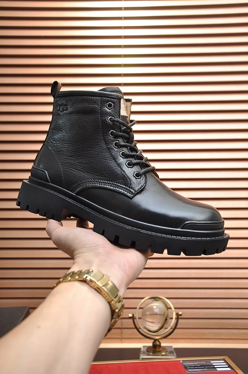 Men's shoes 💰640💶 [UGG] (full wool lining) top-end high-quality fur-in-one warm snow boots from Australia's warm luxury brand men's shoes, UGG-5877 official website synchronized, made of imported cowhide, carefully sewn...Imported rubber foam outsole (comfortable, soft, wear-resistant) The quality is really great...Exquisite workmanship, you can't put it down at first sight, available in sizes 39-44